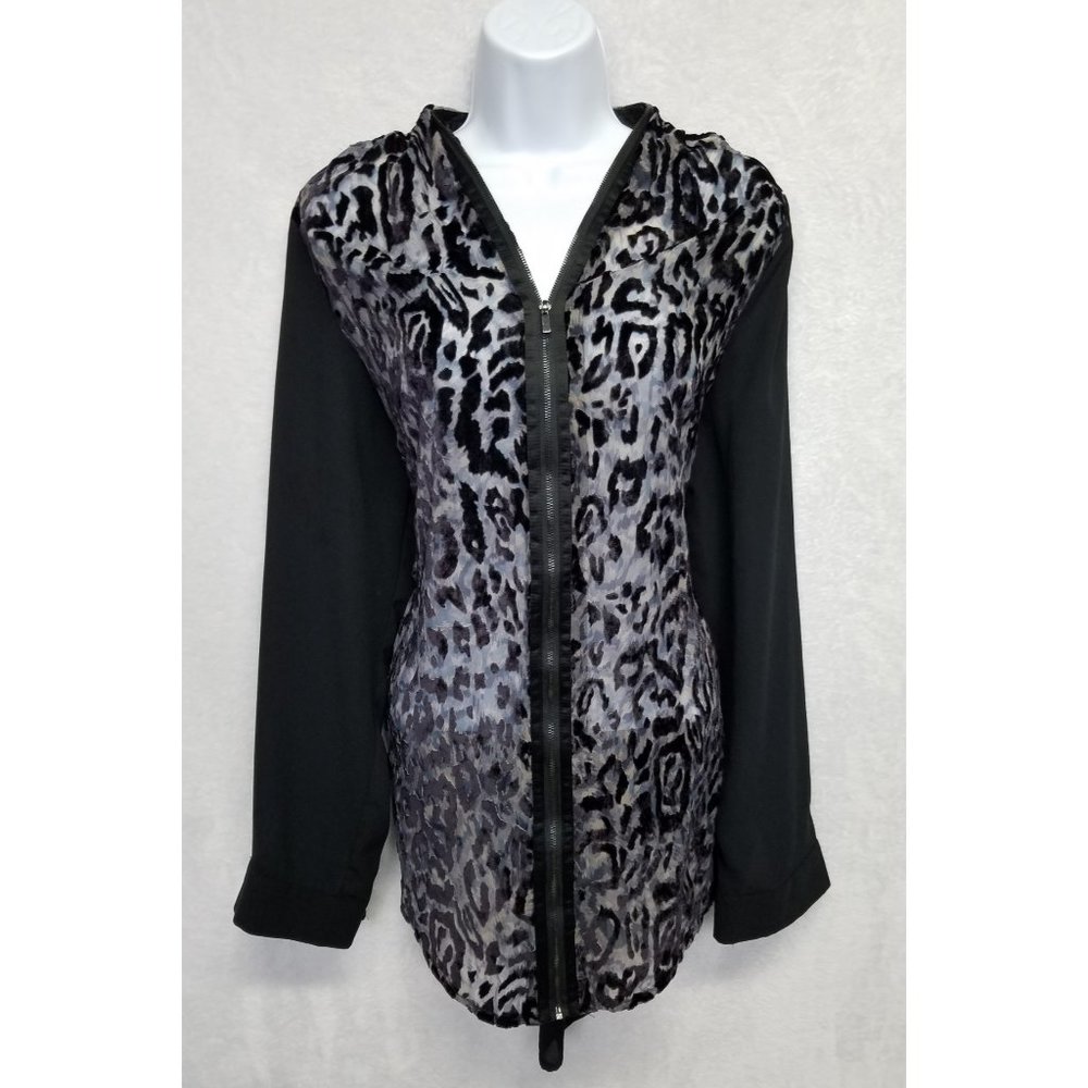 Lane Bryant Women's Top V-neck Leopard Print 14/16